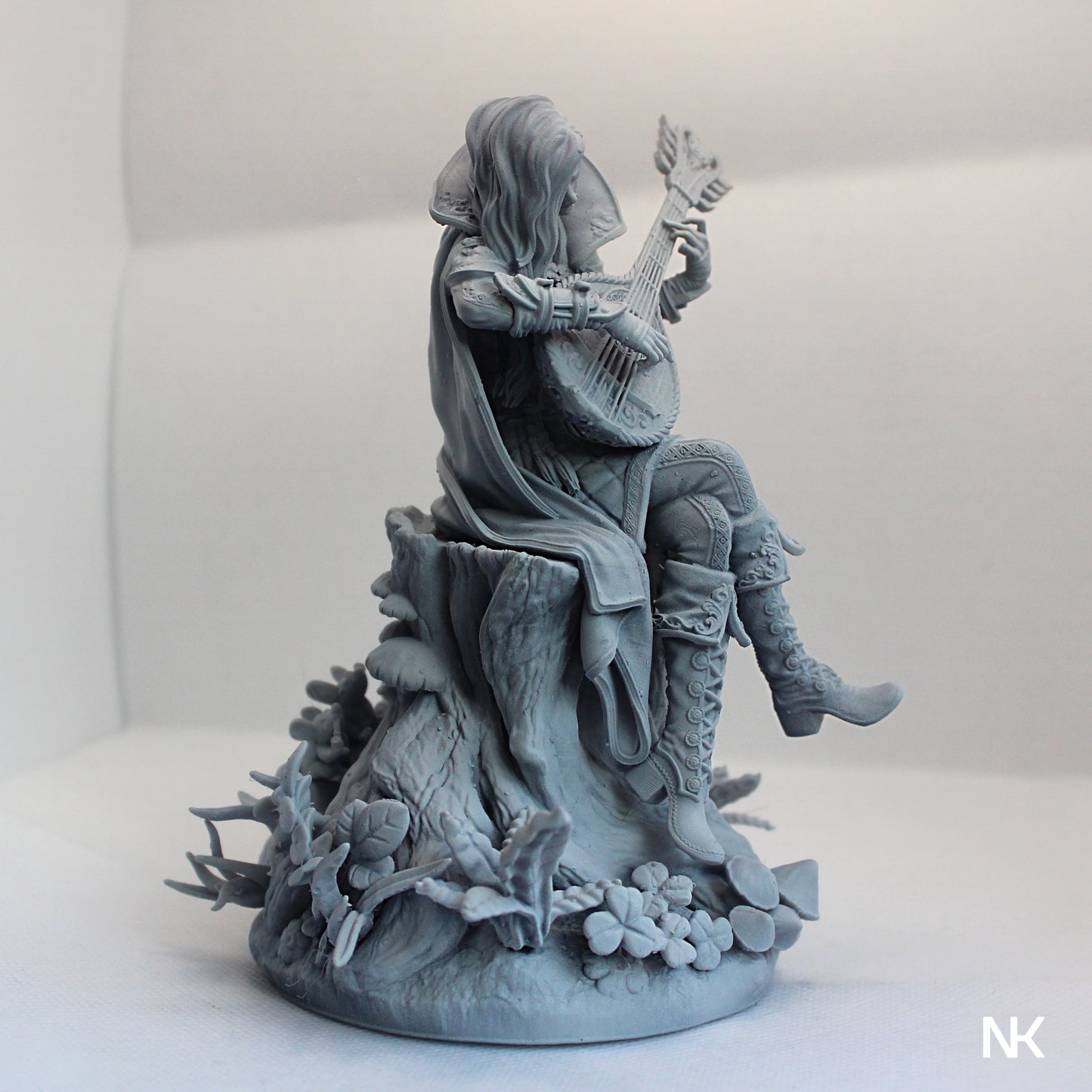 Lisa, the Bard | 32mm–140mm | 3D Printed Figure | Art Piece | Nerikson | Nerdy Creations