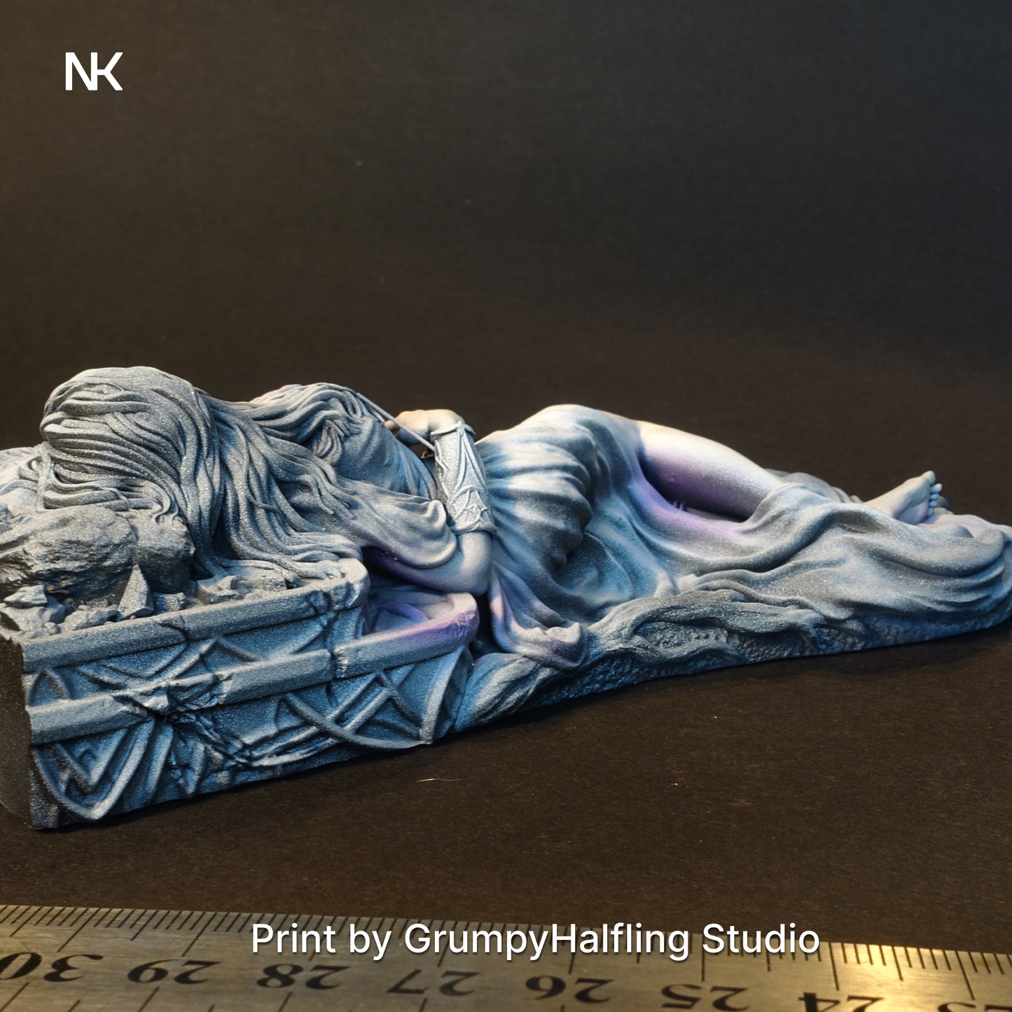 Light's End | 32mm–140mm | 3D Printed Figure | Art Piece | Nerikson | Nerdy Creations