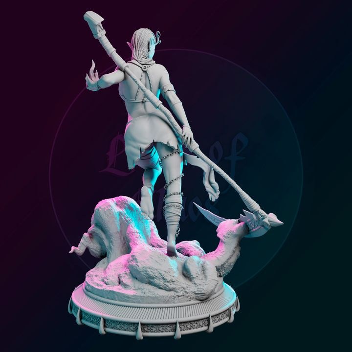 Thyal resin figure