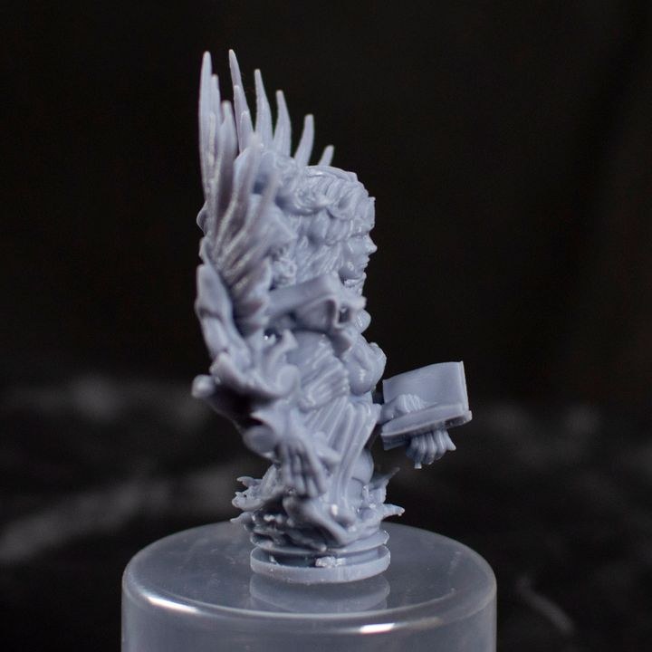 Lilya resin figure