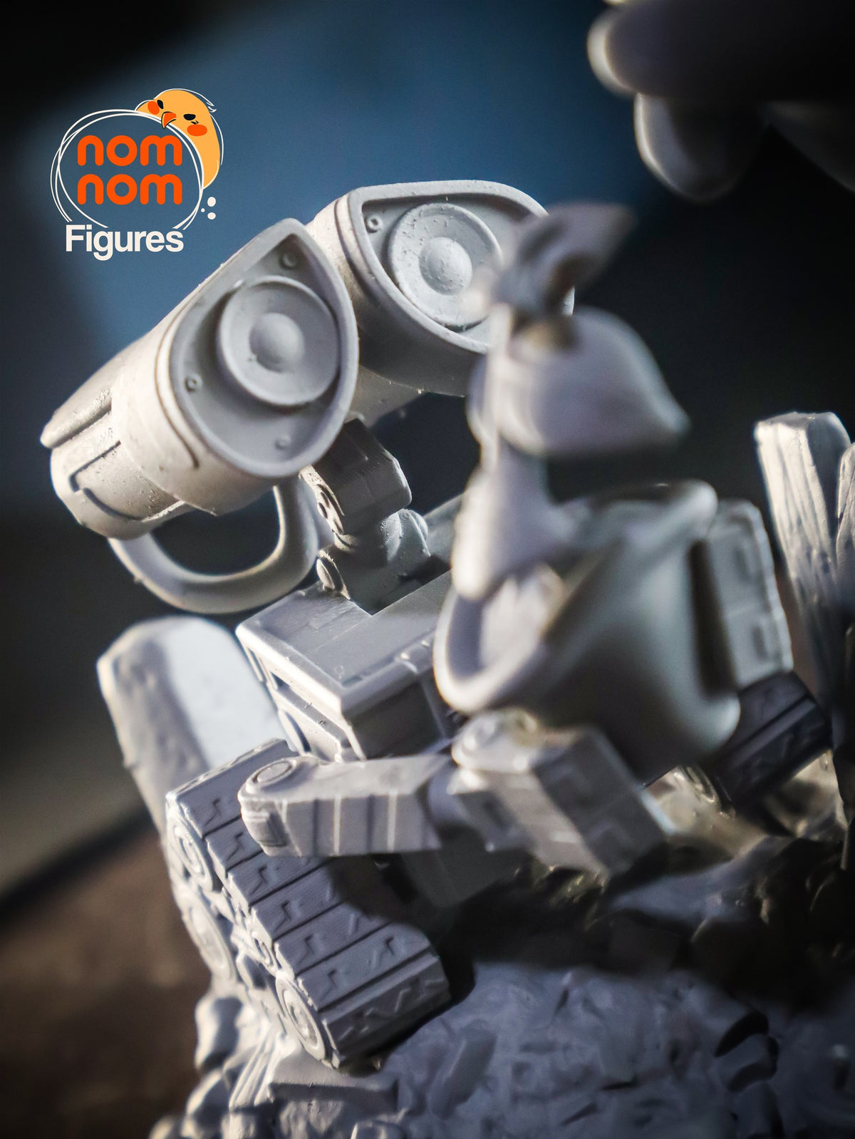 Chibi WALL-E and EVE resin figure