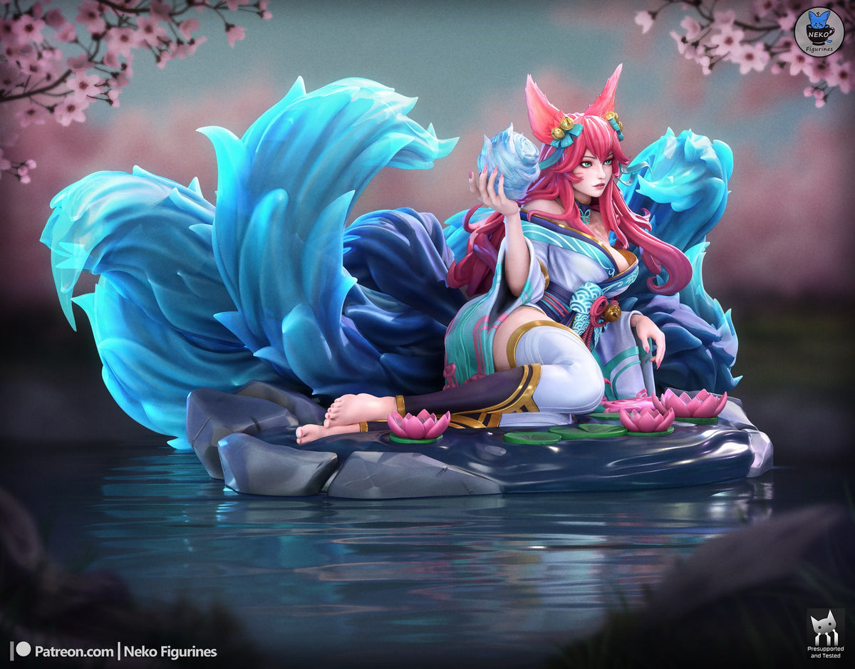 Ahri resin figure