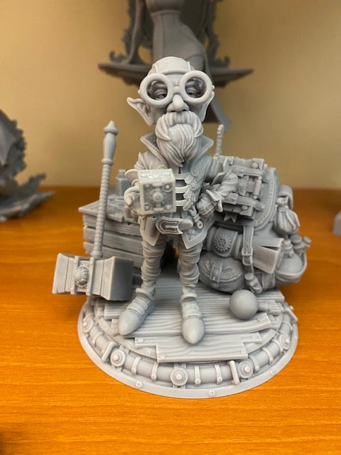 Alvynn the Alchemist (Version A) | 3D Printed Figure | Art Piece | Nerikson | Nerdy Creations