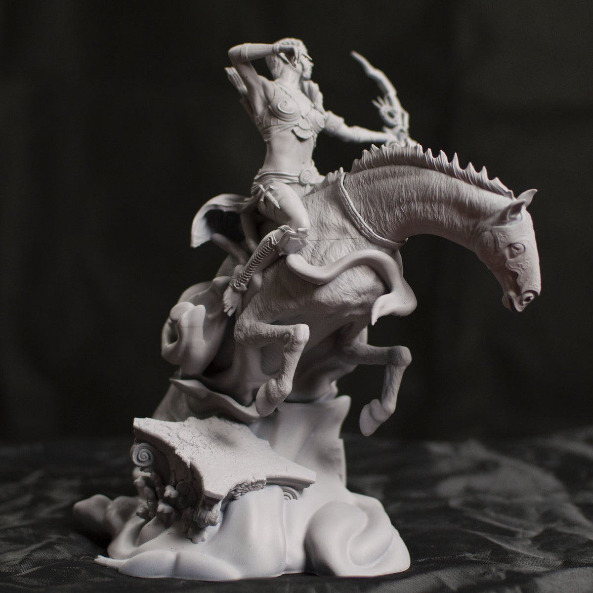 Aura resin figure