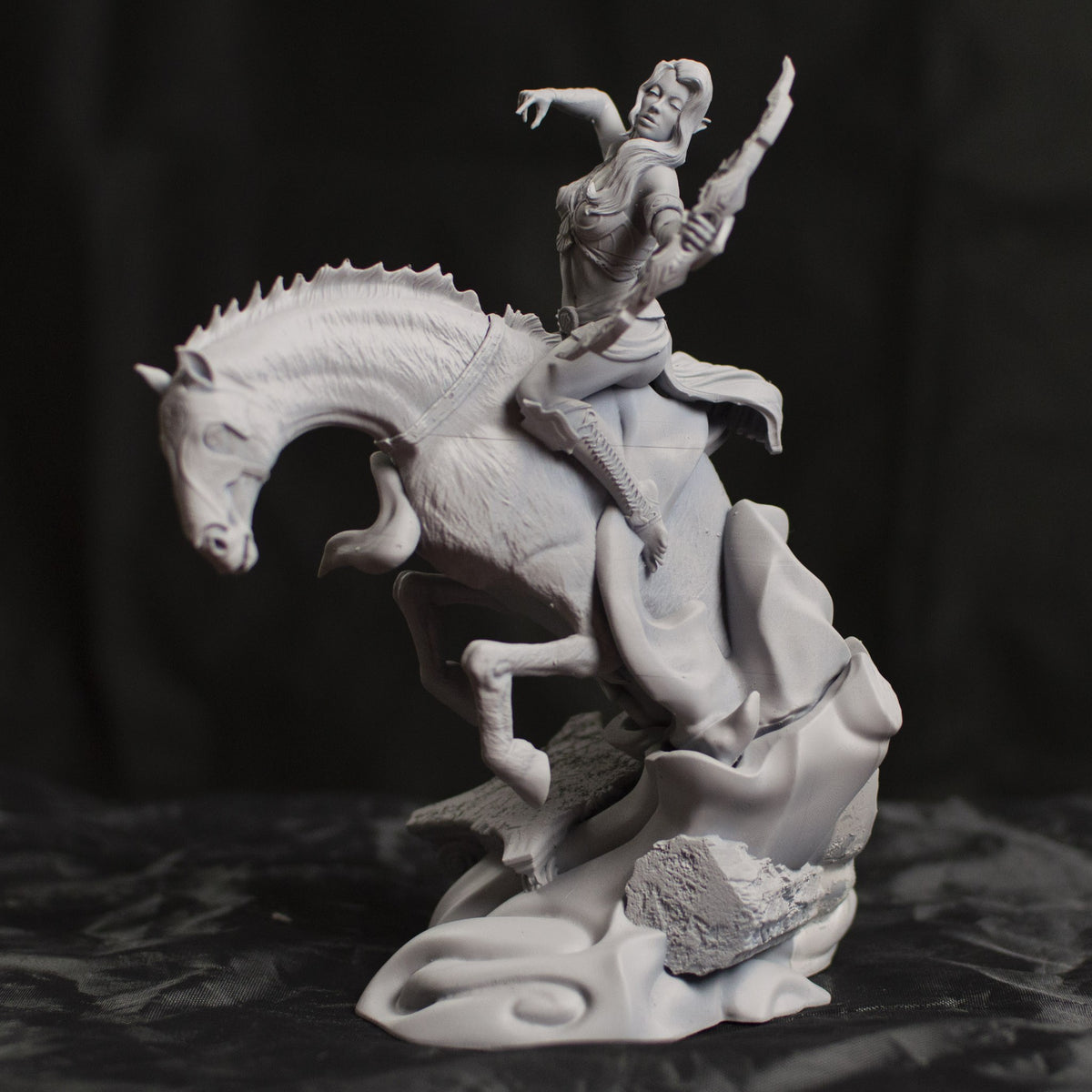 Aura resin figure