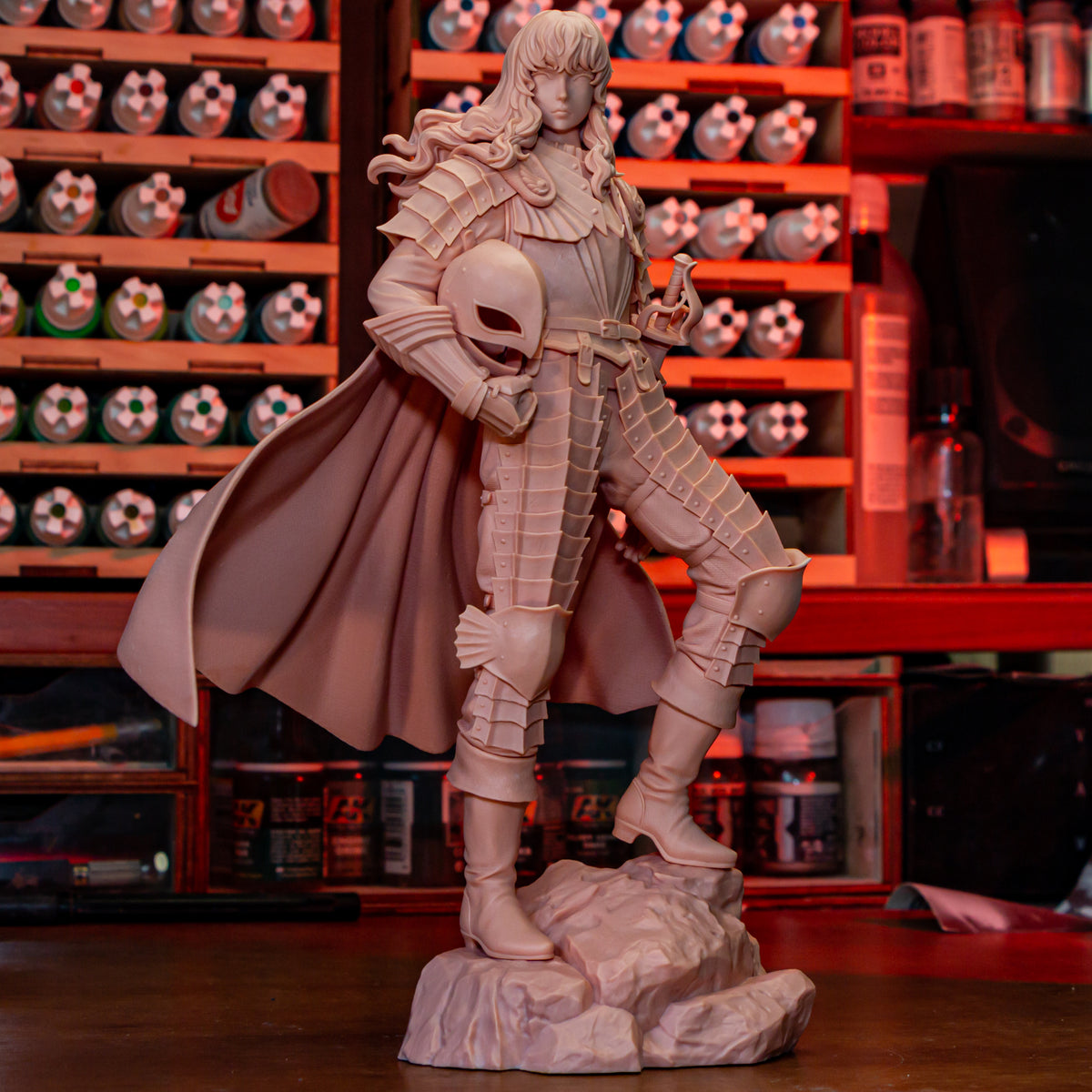 Griffith Option 1 Plain/Simple Base resin figure