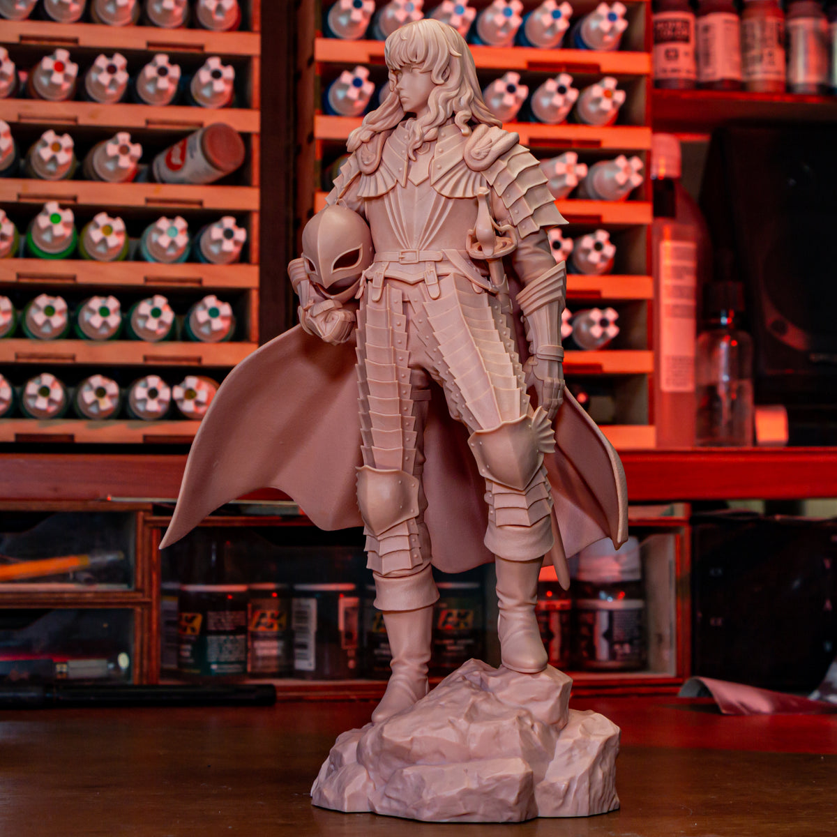 Griffith Option 1 Plain/Simple Base resin figure