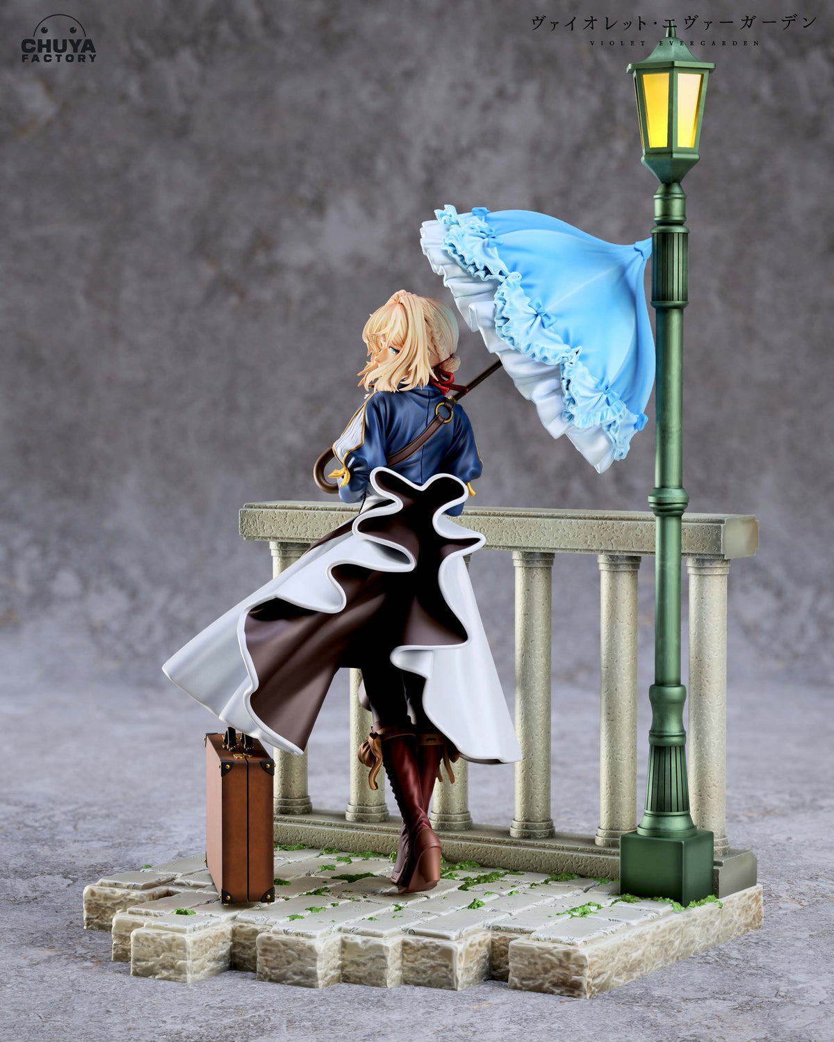 Violet Evergarden resin figure