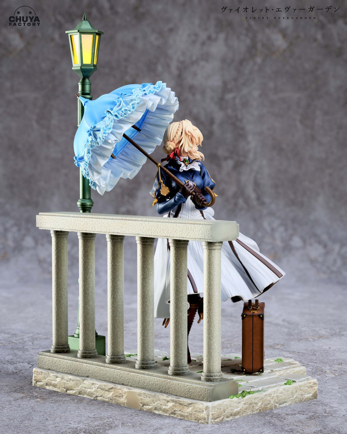 Violet Evergarden resin figure