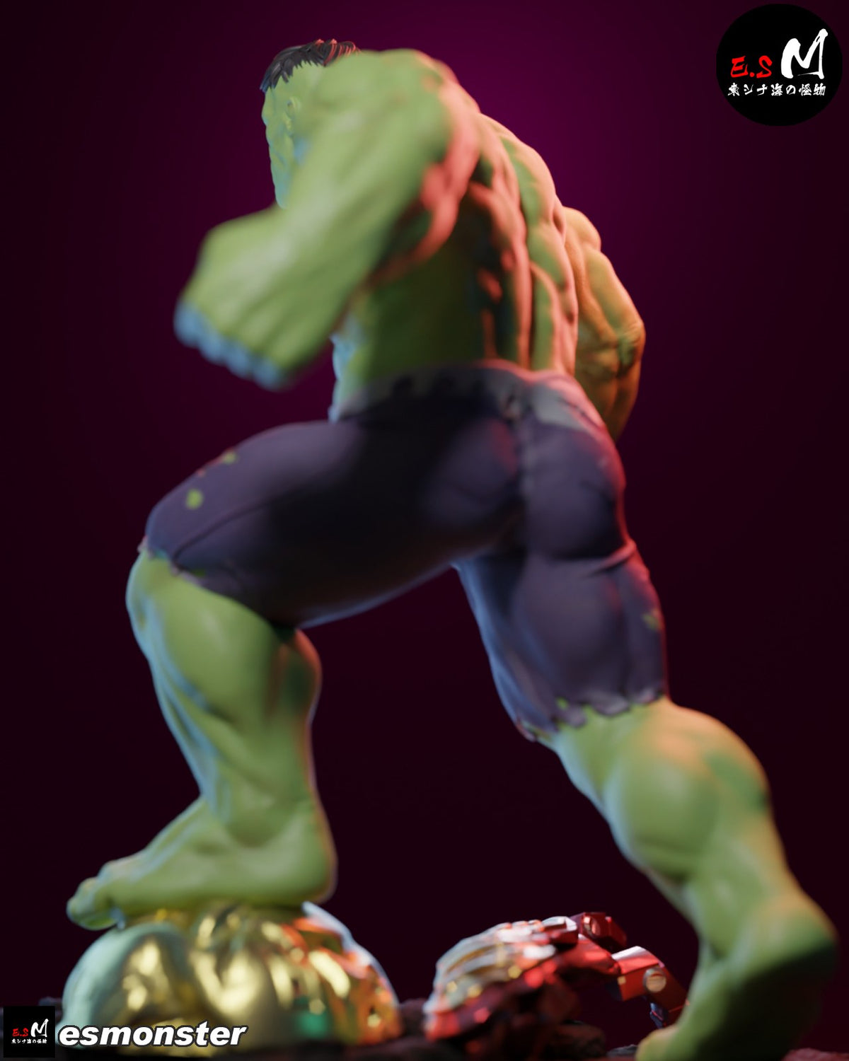 Hulk resin figure