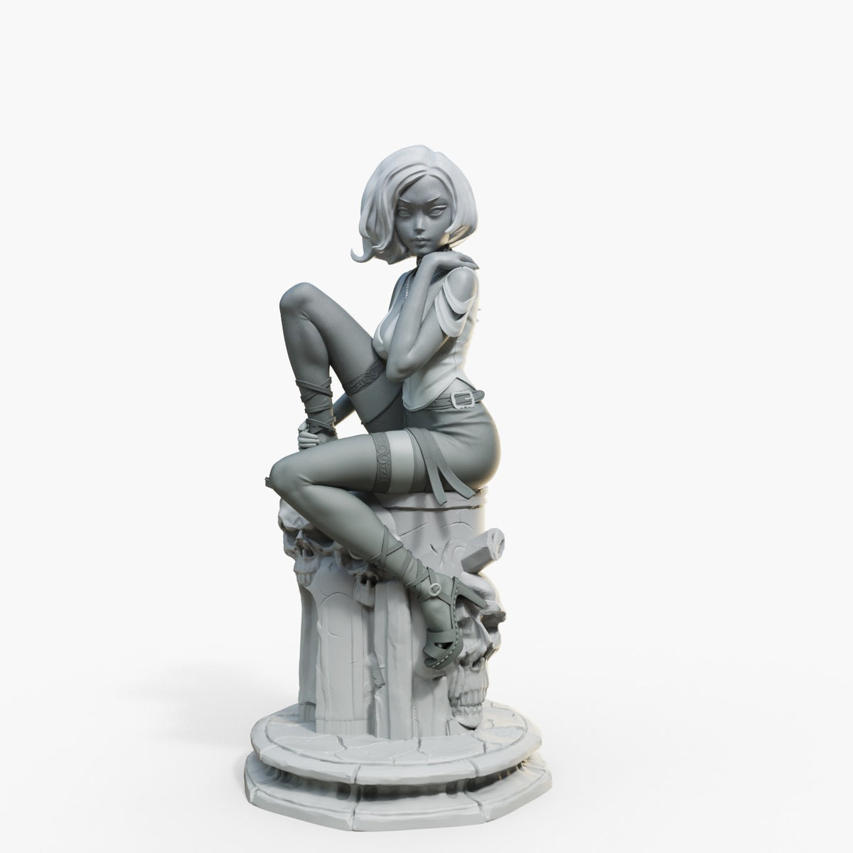 Zarina resin figure