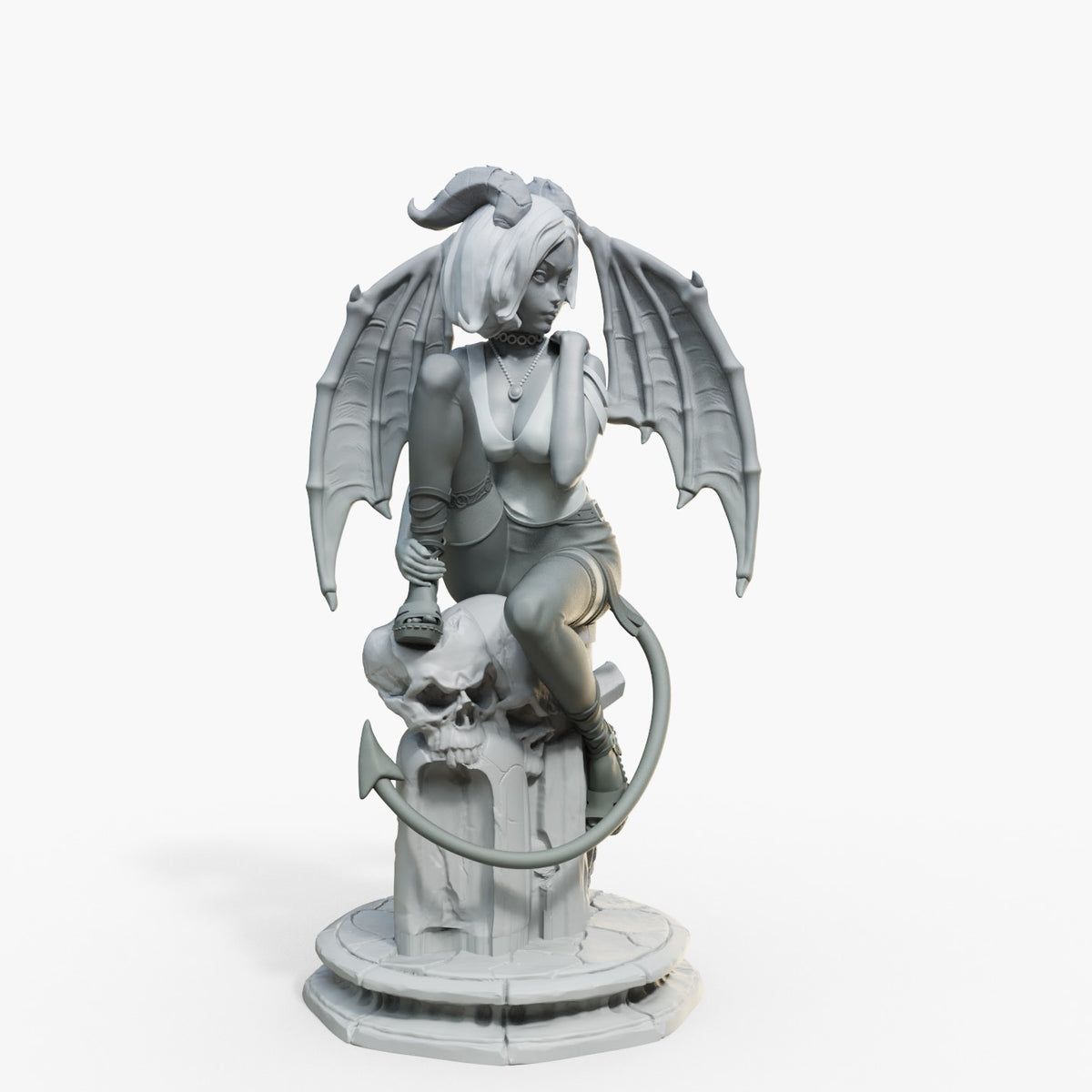 Zarina resin figure