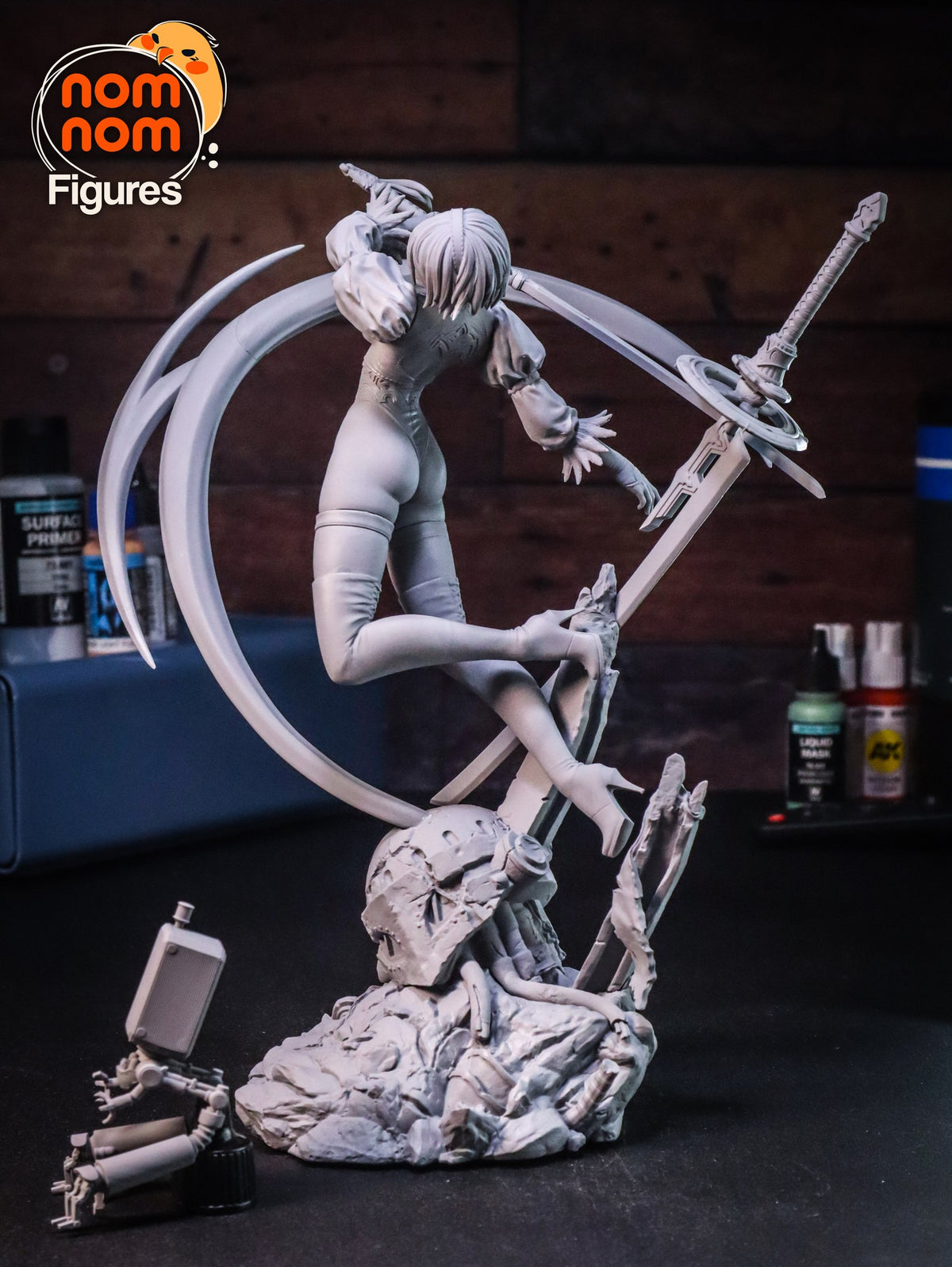2B resin figure