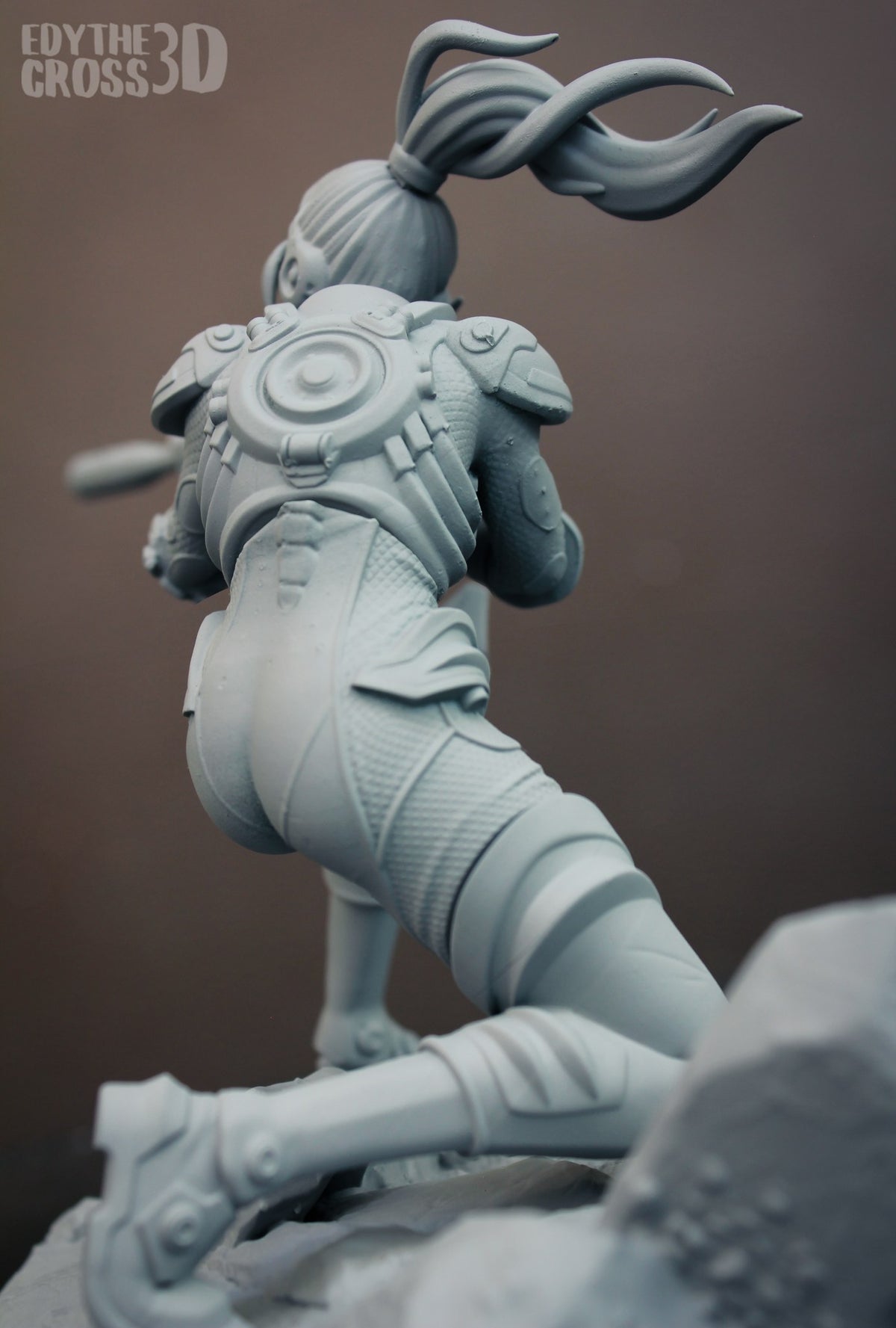 Sarah Kerrigan (Ghost) resin figure