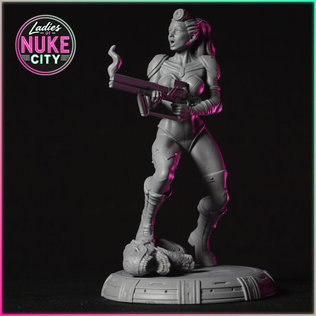 Mira Zenith resin figure