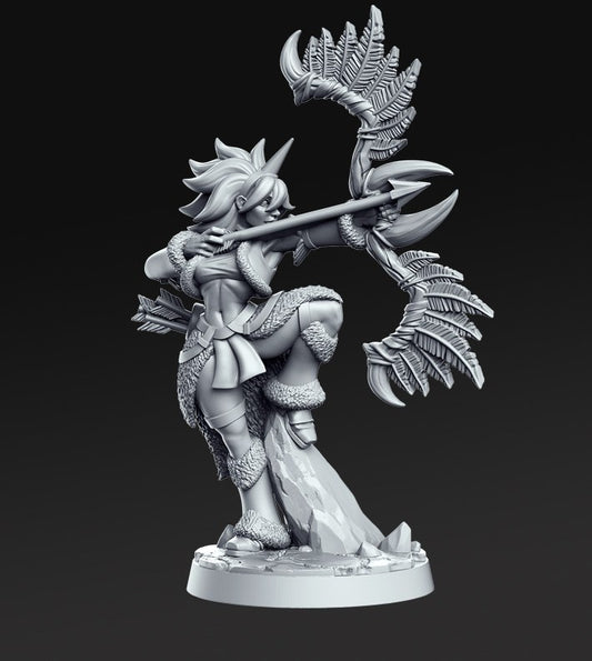 Kira resin figure