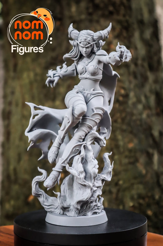 Alexstrasza resin figure
