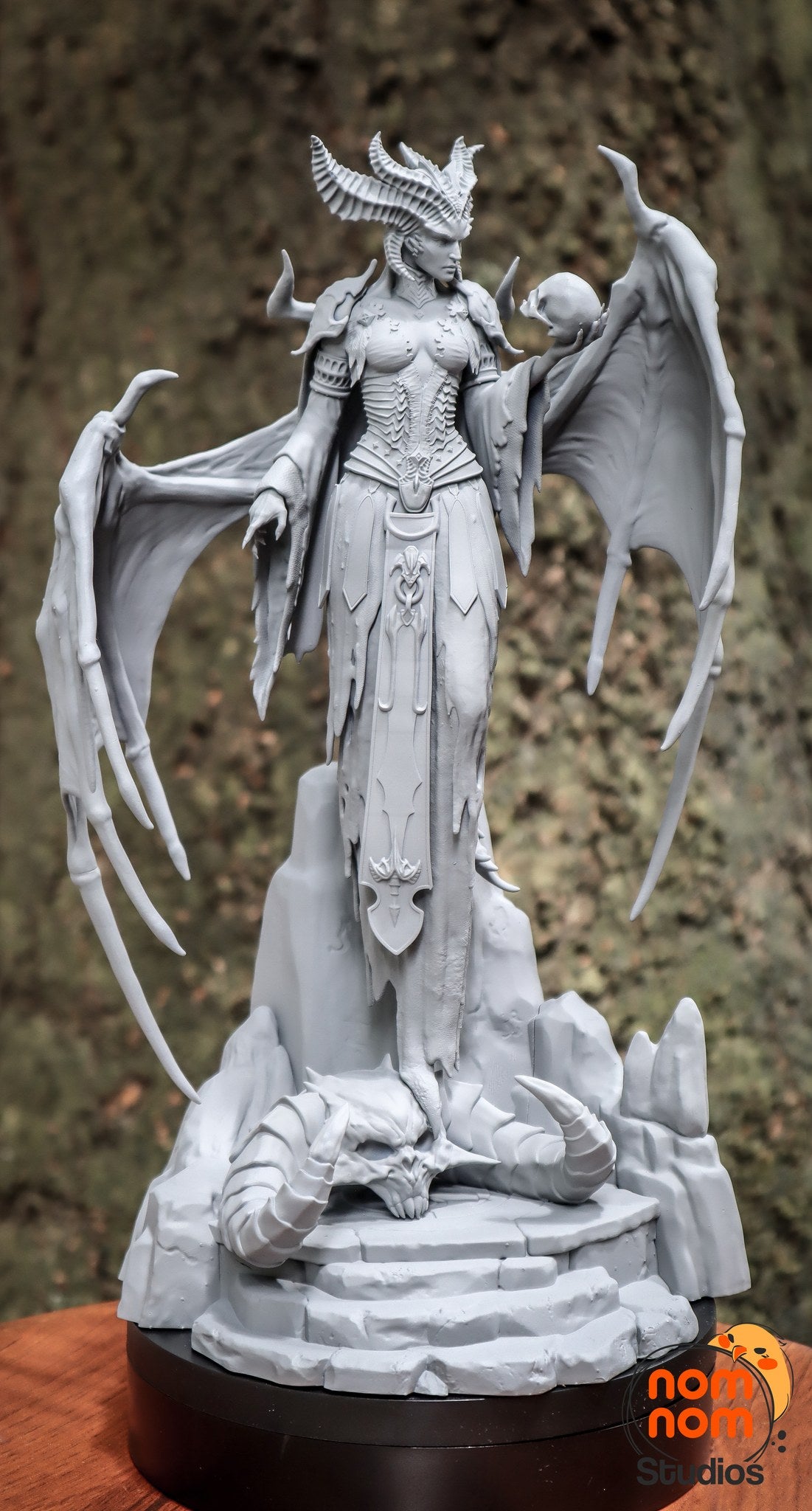 Lilith resin figure