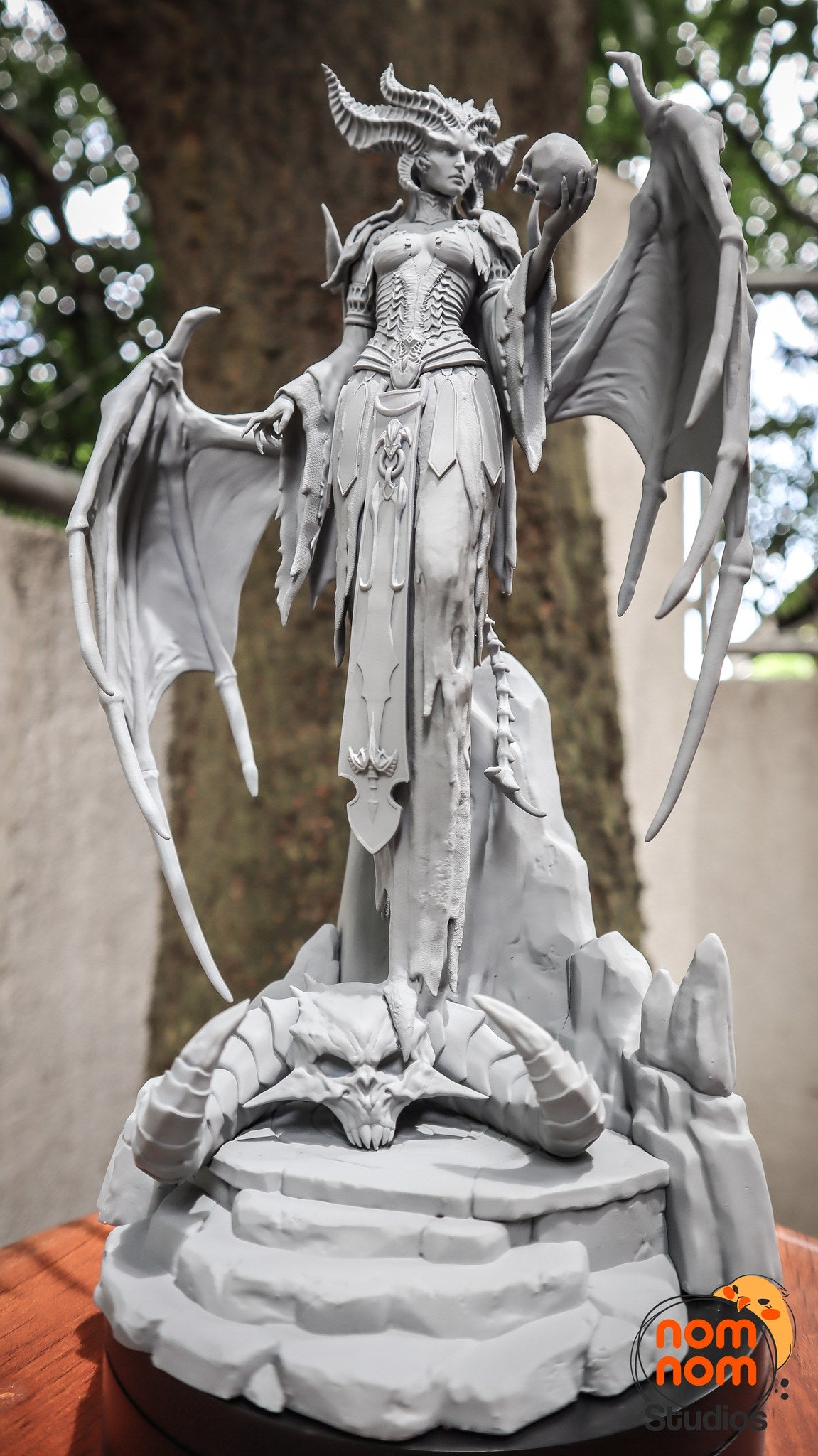 Lilith resin figure