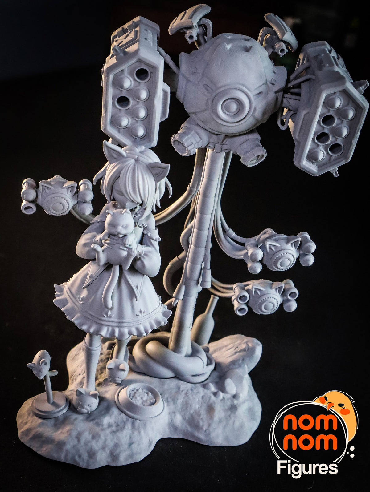 Luna and Tofu resin figure