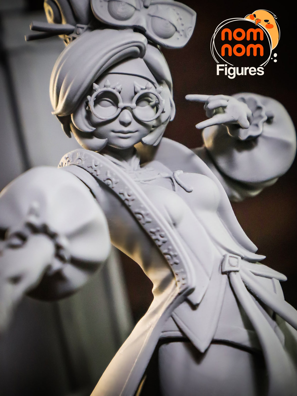 Purah resin figure