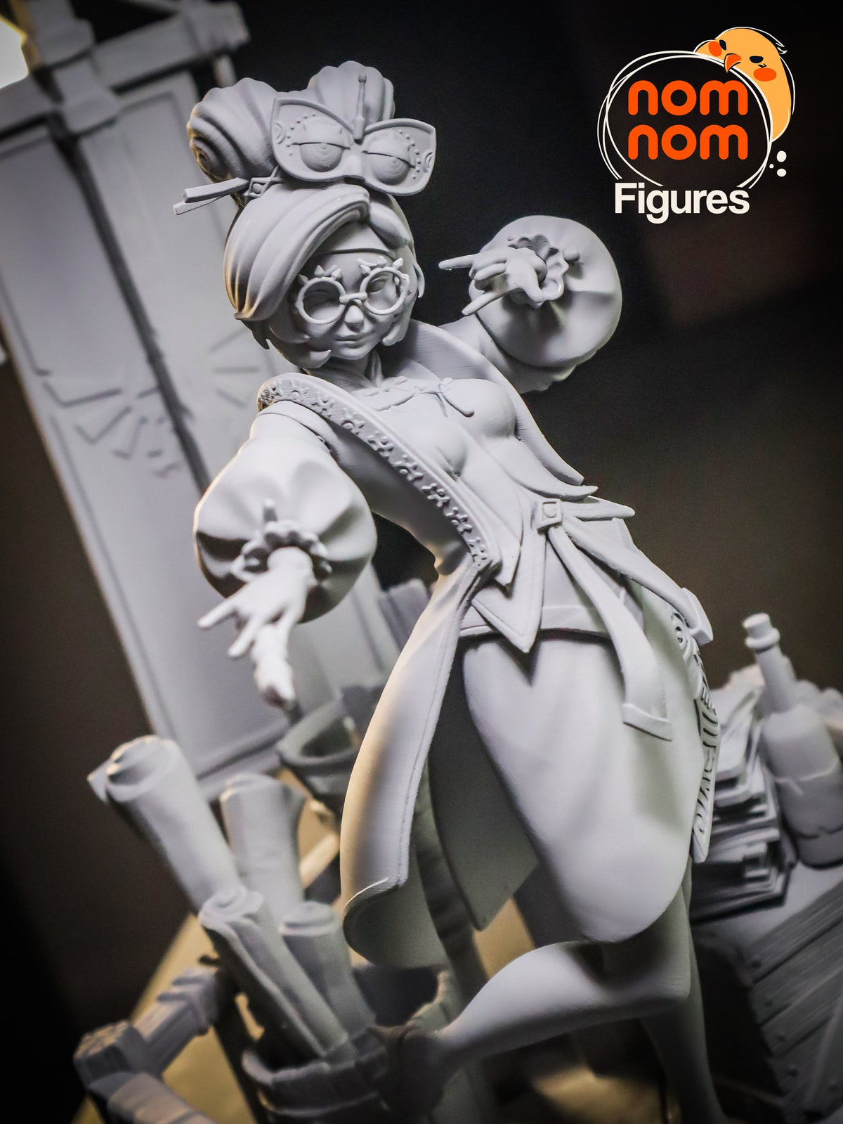 Purah resin figure