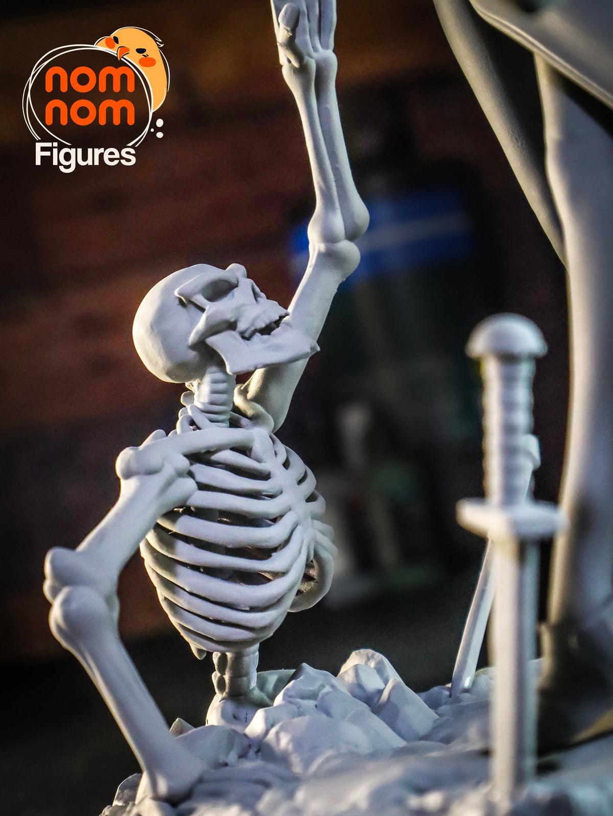 Sorceress resin figure