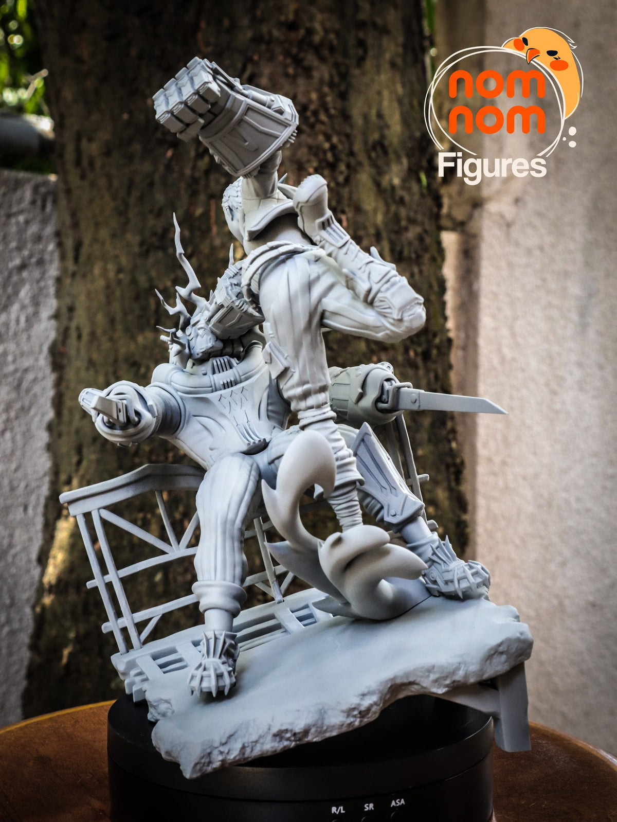 Vi resin figure