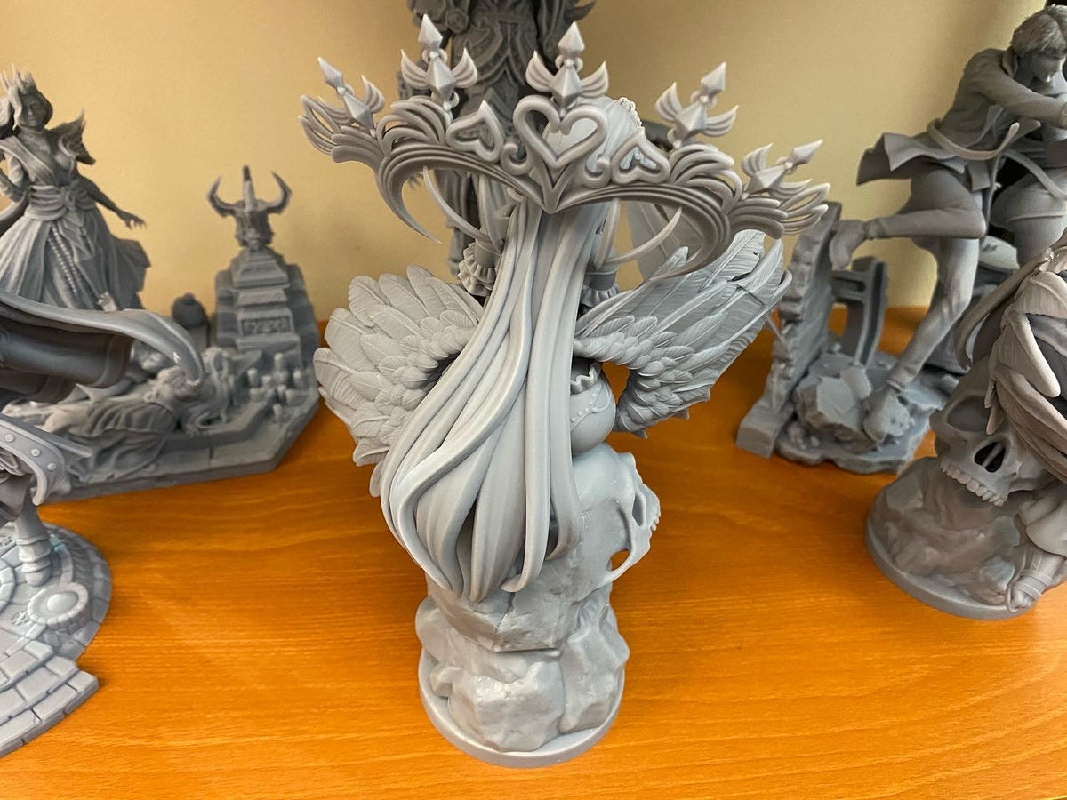 Albedo resin figure