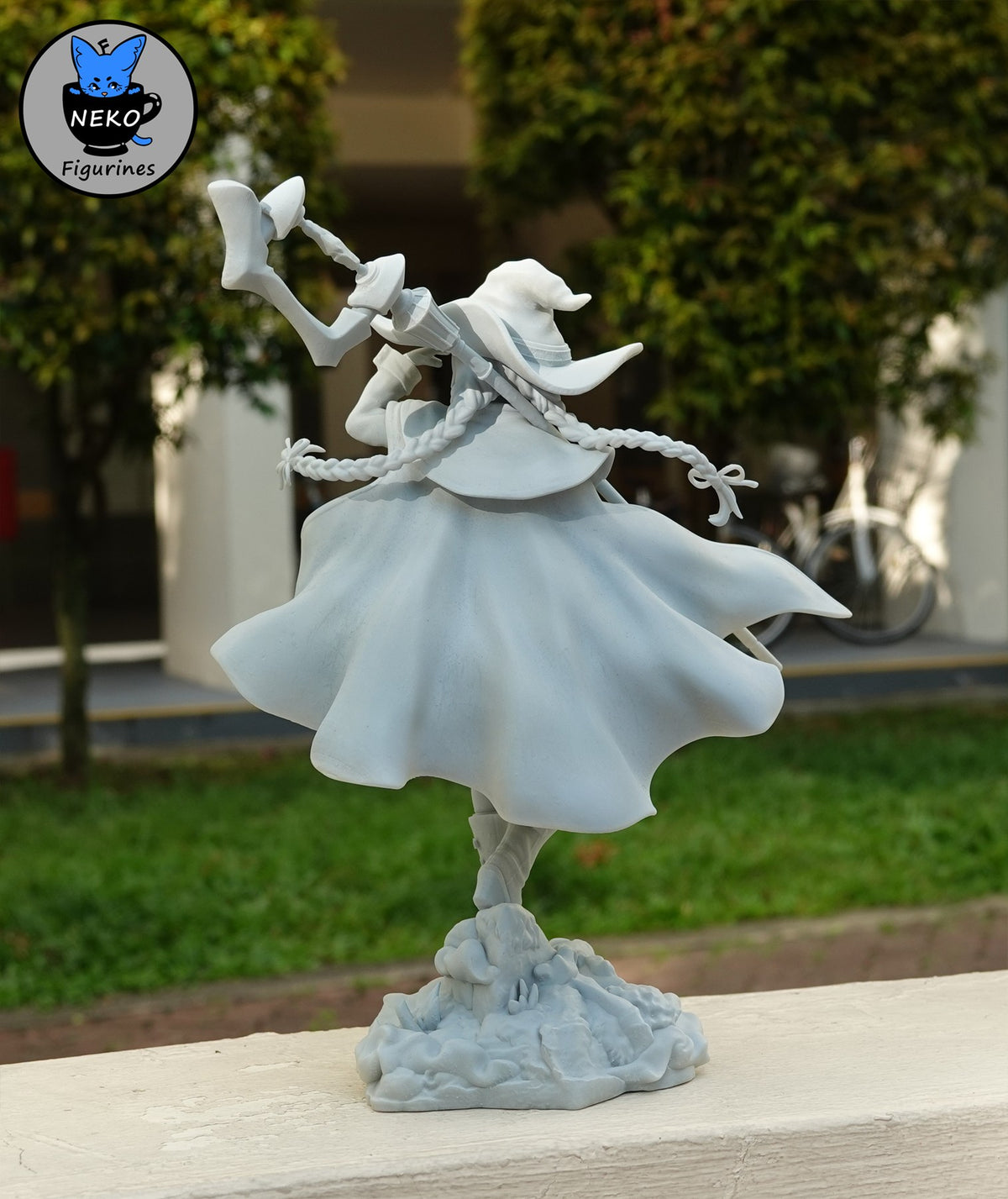 Roxy Migurdia resin figure