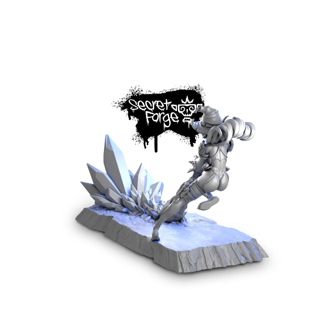 Saelum, Lordess of the Red Tower resin figure