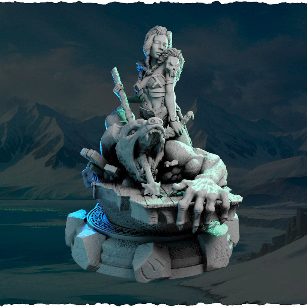 Thyra resin figure