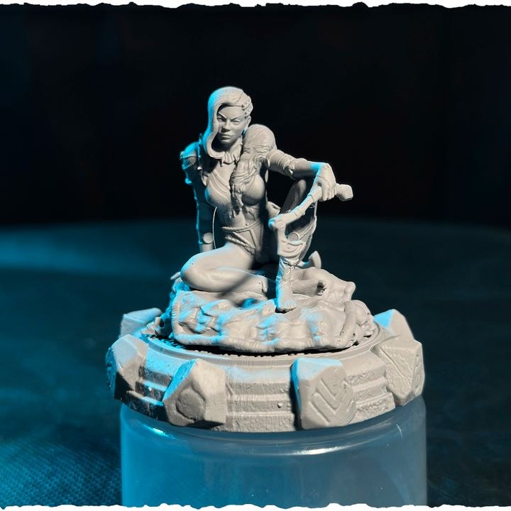 Ingrid resin figure