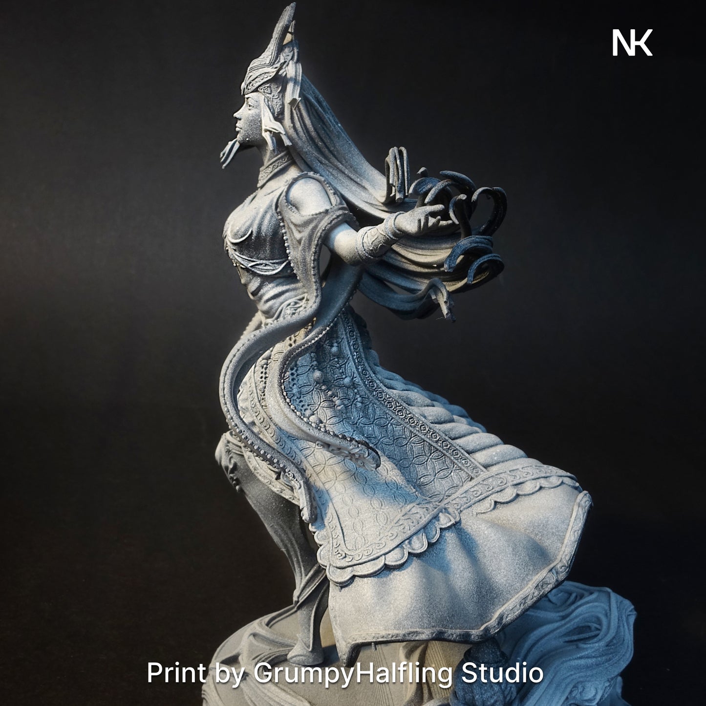 Sophia the Priestess | 32mm–140mm | 3D Printed Figure | Art Piece | Nerikson | Nerdy Creations