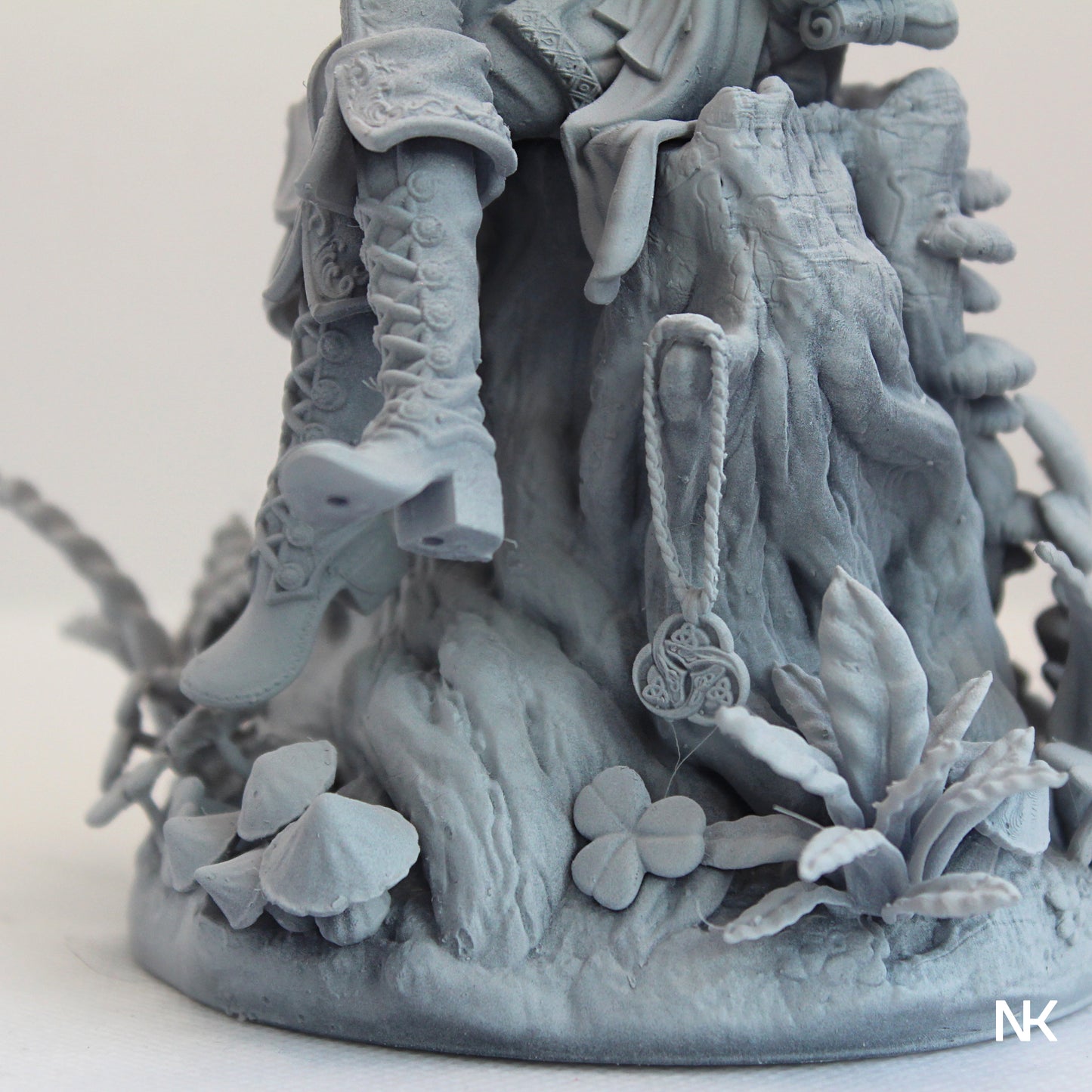 Lara the Blacksmith | 140mm | 3D Printed Bust | Art Piece | Nerikson | Nerdy Creations