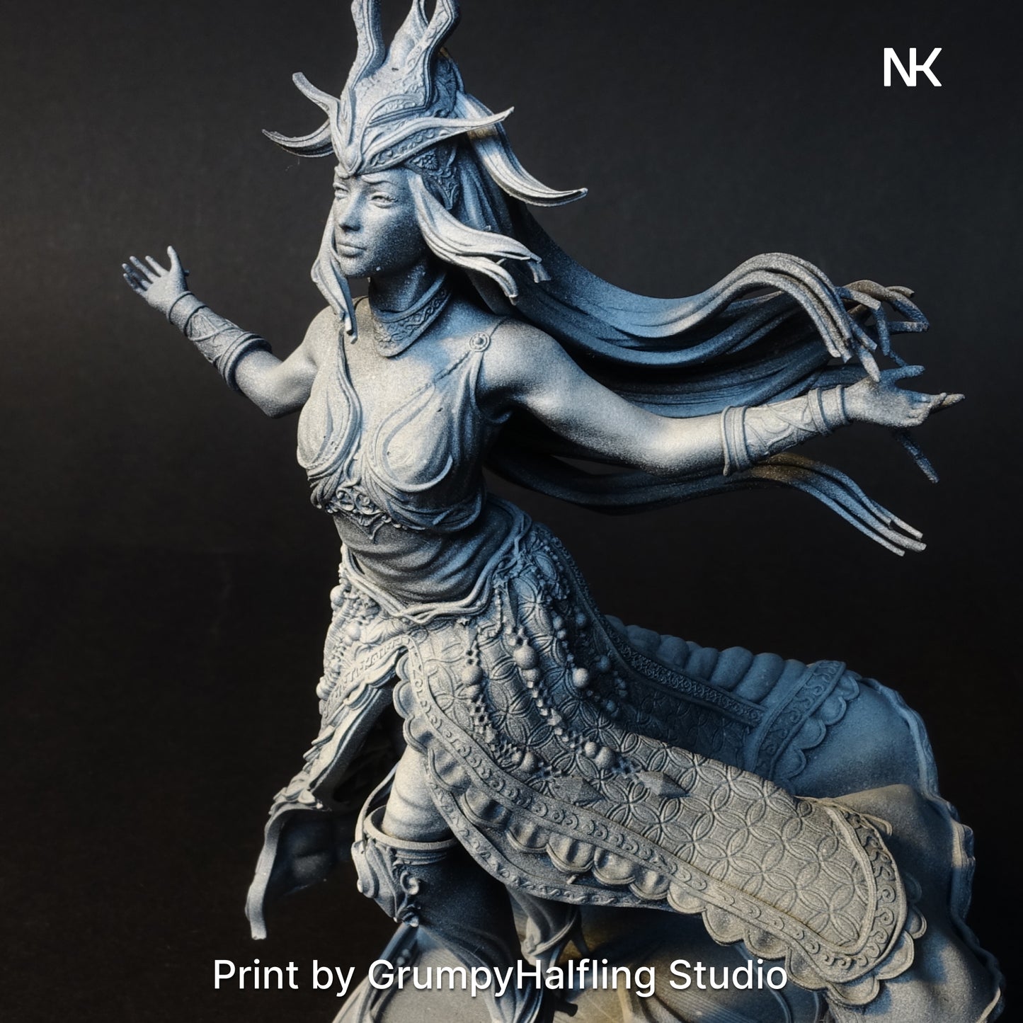 Sophia the Priestess | 32mm–140mm | 3D Printed Figure | Art Piece | Nerikson | Nerdy Creations