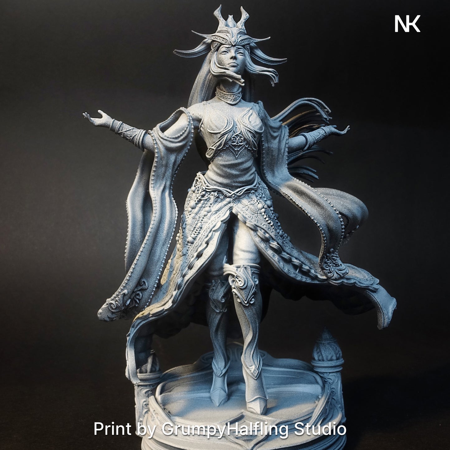 Sophia the Priestess | 32mm–140mm | 3D Printed Figure | Art Piece | Nerikson | Nerdy Creations